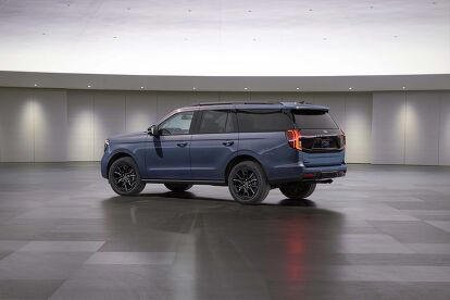 Ford wishes the Expedition a happy 30th birthday with appearance pack