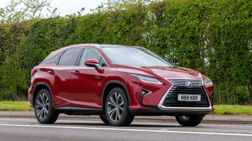 These are the best deals on used SUVs right now, according to KBB