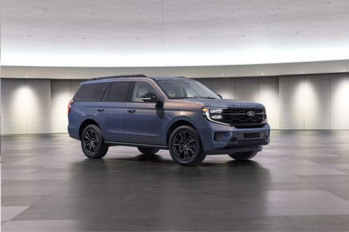 Ford, Ford Expedition, Ford wishes the Expedition a happy 30th birthday with appearance pack