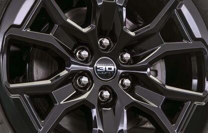 Ford wishes the Expedition a happy 30th birthday with appearance pack