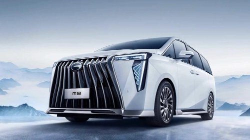 A hybrid minivan stole the BMW M8's identity, and now it could steal another