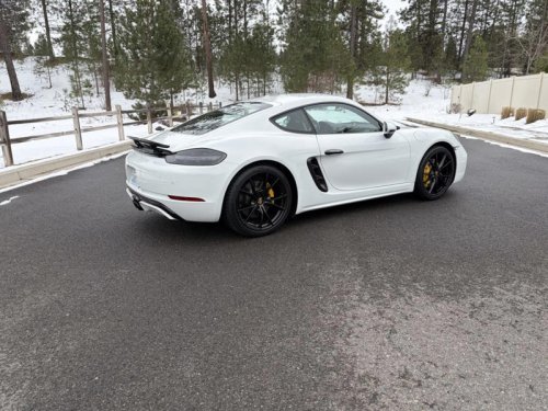 2019 Porsche 718 Cayman GTS that's race ready for sale at $...