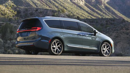 Chrysler's got a new logo you'll only see on one car