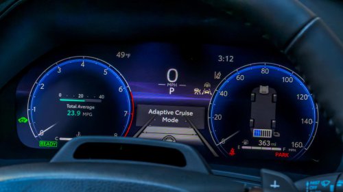 I drove the 2026 Toyota Grand Highlander Hybrid: The only thing lacking in grandeur is the fuel economy