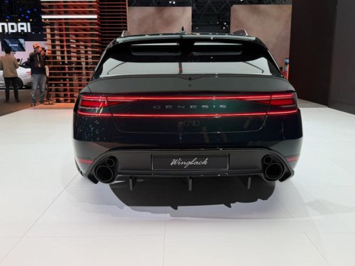 Genesis just shocked us: The G90 wingback is even better in person