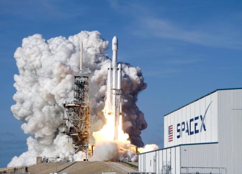 SpaceX files initial paperwork to sell shares to the public and likely make Musk a trillionaire