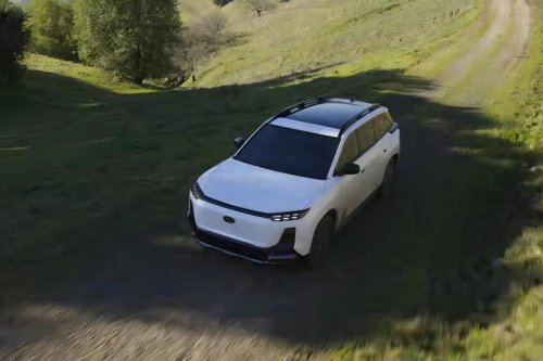 Subaru’s new three-row looks even better compared to its Toyota twin