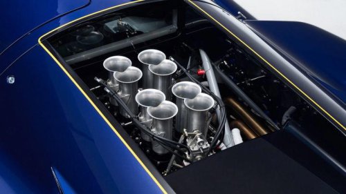 El fantasma de Porsche y Ford vuelve a la vida: renace el Lola T70 con V8 6.2 de diario y un T70S de carreras