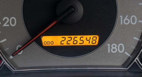 El gran fraude del coche usado en España: hasta 320.000 km manipulados