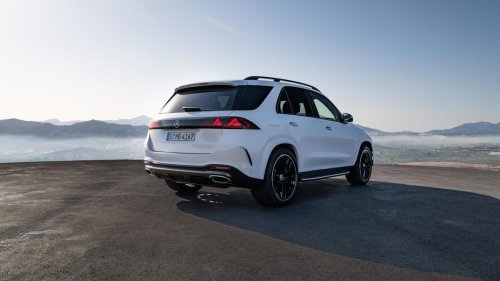 Mercedes-Benz, Mercedes-Benz GLE, El Mercedes-Benz GLE se actualiza con más potencia, pantalla total y suspensión predictiva