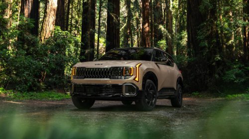 2027 Kia Seltos debuts as a baby Telluride with new hybrid power
