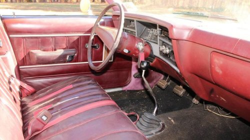 Plymouth, At $7,100, could this 318-powered 1977 Plymouth Volare have you singing whoa-oh?