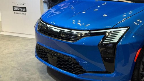 2027 Chrysler Pacifica makes debut at New York International Auto Show