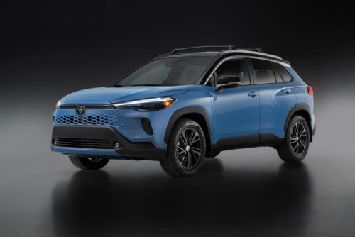 Toyota, Toyota Corolla, Toyota recalls 74,000 Corolla Cross hybrids for being too quiet