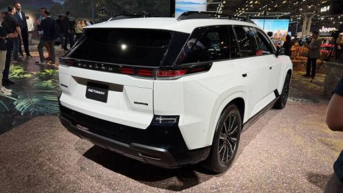 Subaru debuts 2027 Getaway: A three-row SUV with 420 horsepower