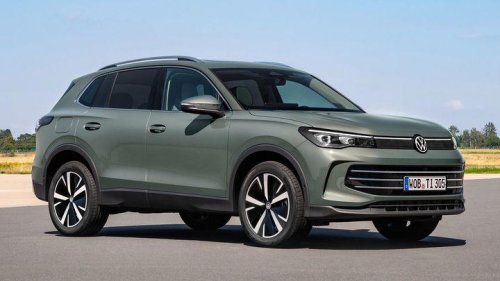 Los coches más vendidos en marzo de 2026, el Dacia Sandero recupera la corona y Toyota sorprende con el C-HR