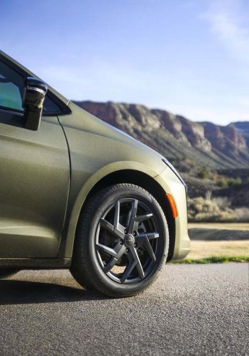 2027 Chrysler Pacifica: All the details