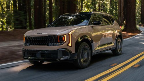 2027 Kia Seltos debuts for US: 190 HP, AWD hybrid, and more