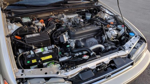 Honda, Honda Accord, 1992 Honda Accord: The 300,000-mile Japanese sedan