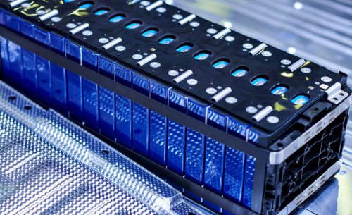 El manual definitivo: por qué los coches híbridos pierden potencia con el tiempo y cómo evitarlo