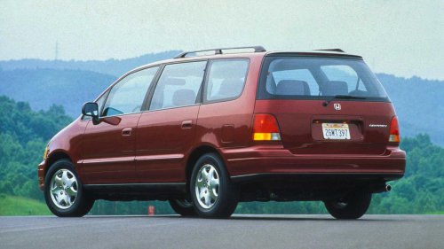 The first-gen Honda Odyssey lacked the one feature minivans should have