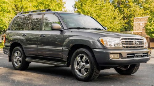 The Japanese SUV from the 2000s that you buy and keep for life