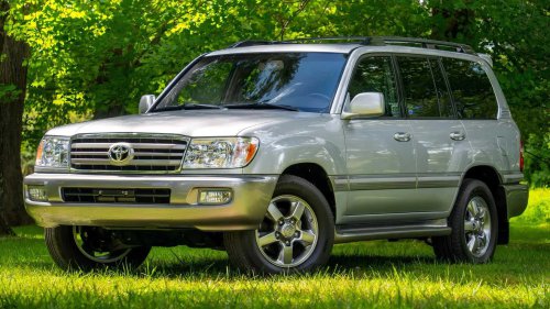 The Japanese SUV from the 2000s that you buy and keep for life