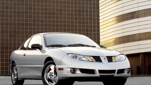 Pontiac Sunfire coupe: Dependable and affordable used car option