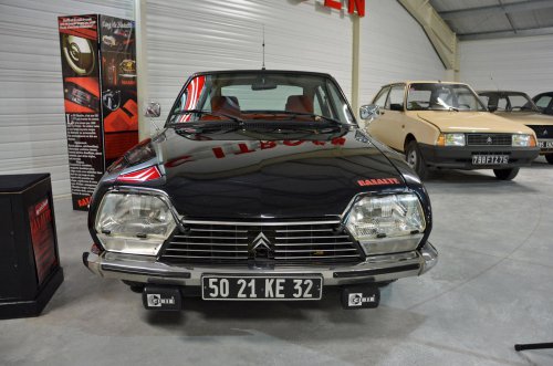 The man who owns 120 Citroëns