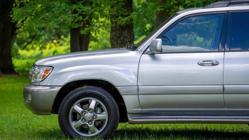 The Japanese SUV from the 2000s that you buy and keep for life