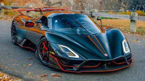 The first American car to break 200 mph