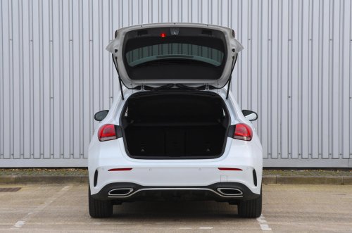 El Mercedes Clase A hatchback incorporará propulsión eléctrica en 2028