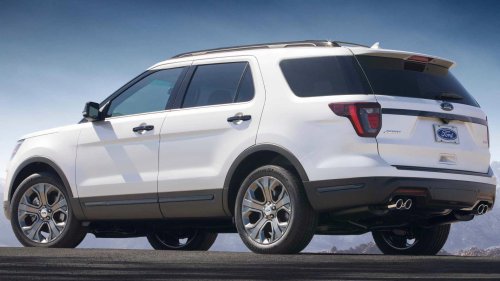 Ford, Ford Explorer, Ford's Explorer Sport is the best of both worlds with three rows and two turbos