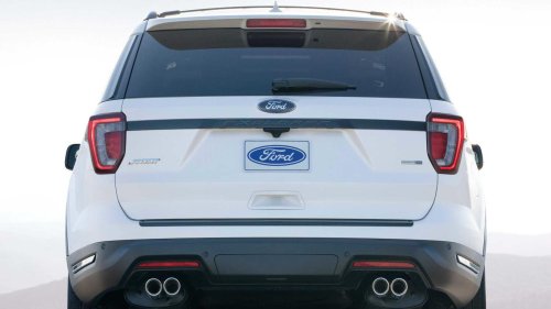 Ford, Ford Explorer, Ford's Explorer Sport is the best of both worlds with three rows and two turbos