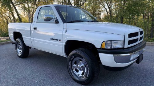The most powerful manual transmission pickup truck ever made