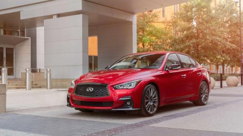 RWD, Infiniti, Future cars: The RWD Infiniti sports sedan is saving the manual