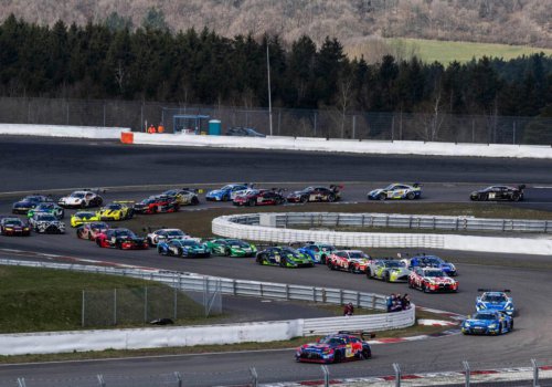 Max Verstappen es excluido en Nürburgring por los comisarios