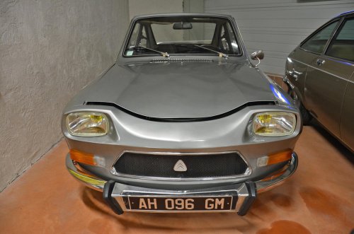 The man who owns 120 Citroëns