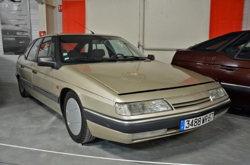 The man who owns 120 Citroëns