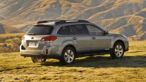 Subaru, Subaru Outback, 2010-2014 Subaru Outback: A versatile used car gem
