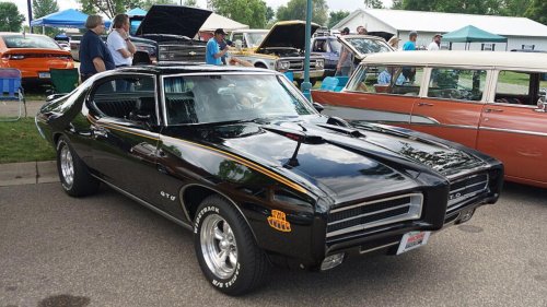 9 classic cars that are getting harder to find every year