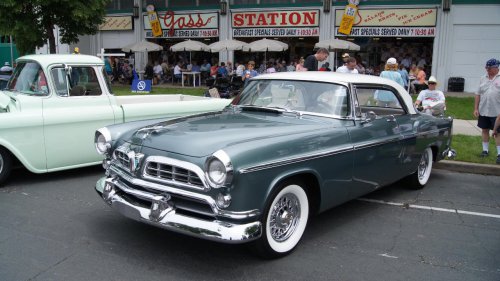 When the 1955 Chrysler Windsor focused on quiet strength