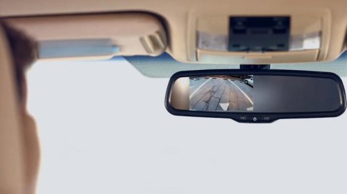 If you hate touchscreens in your car, these 5 dashboard gadgets are for you