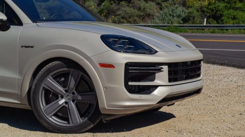 2026 Porsche Cayenne Turbo E-Hybrid: All the details
