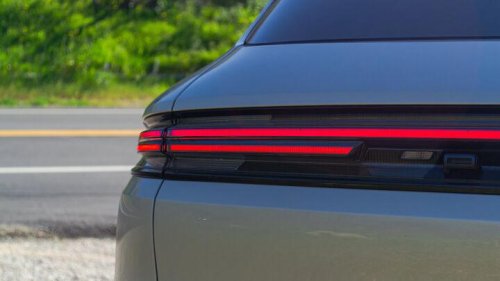 2026 Porsche Cayenne Turbo E-Hybrid: All the details