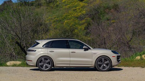 2026 Porsche Cayenne Turbo E-Hybrid: All the details