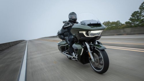 2026 Harley-Davidson Road Glide Limited is a comfortable and beautiful reminder that the American dream is dead