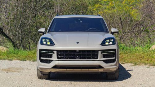 2026 Porsche Cayenne Turbo E-Hybrid: All the details