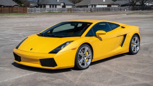 6 sports cars that deliver Corvette-like performance