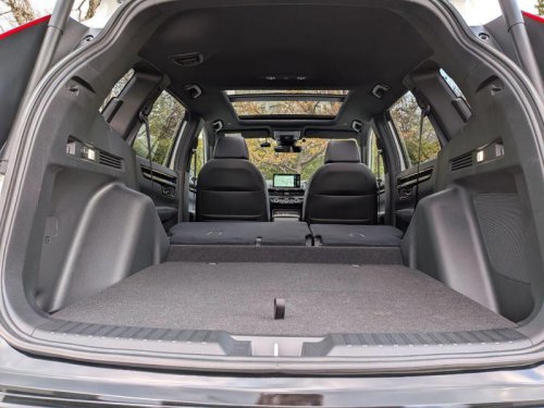 ホンダ「CR-V」の販売が4,000台に迫る勢い!どんな人が買っている?